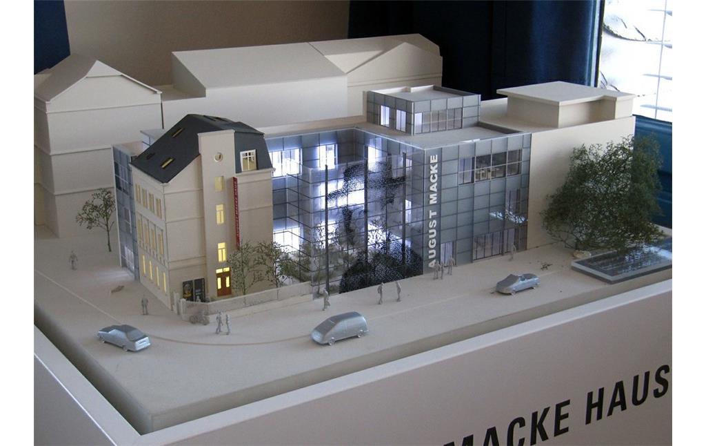 Modell der Erweiterung bzw. des Umbaus des August Macke Hauses (2012)