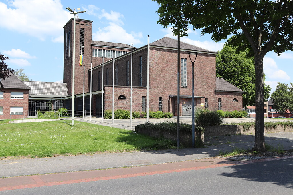 Katholische Kirche Sankt Theresia in Palenberg (2021)