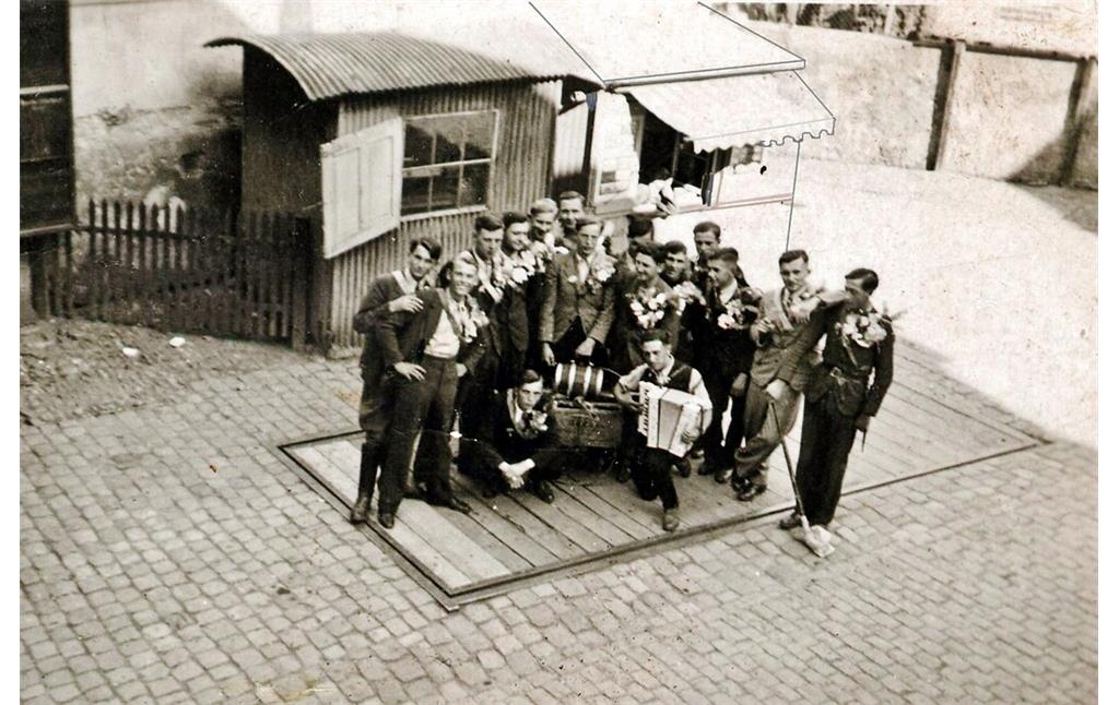Kiosk an der älteren ehemalige Gemeindewaage Briedel (1938)