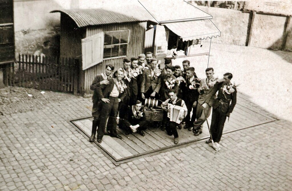 Kiosk an der älteren ehemalige Gemeindewaage Briedel (1938)