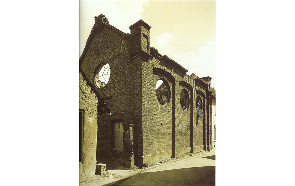 Historische Aufnahme der Ruine der Synagoge in Nettetal-Kaldenkirchen (1957).