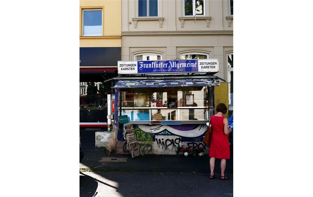 Zeitungsbüdchen an der Ecker Meckenheimer Allee / Colmantstraße in Bonn (2021)