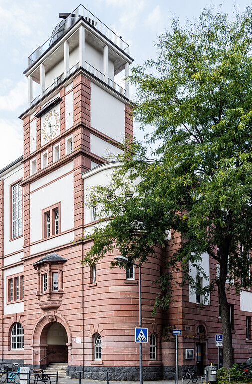 Leonardo-da-Vinci-Gymnasium in Köln-Nippes (2021)