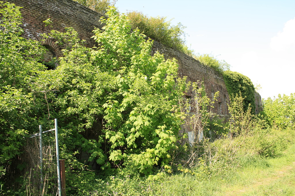 Ein Teil des ehemaligen Fort Blücher (Fort Napoleon) bei Wesel-Büderich (2014).