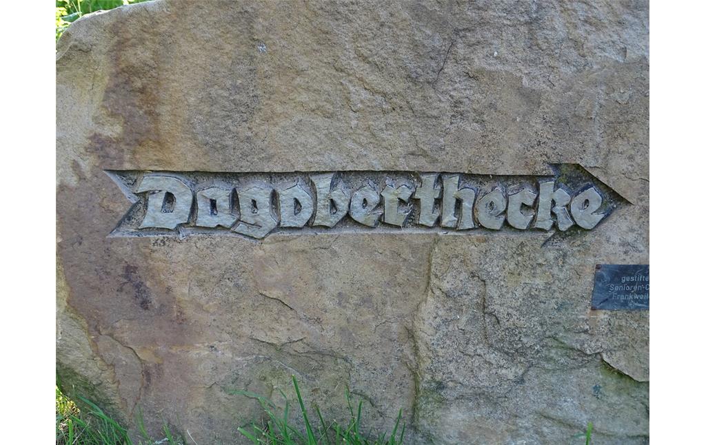 Hinweis zu Ritterstein Nr. 183 Dagobert-Hecke südlich von Frankweiler (2020)