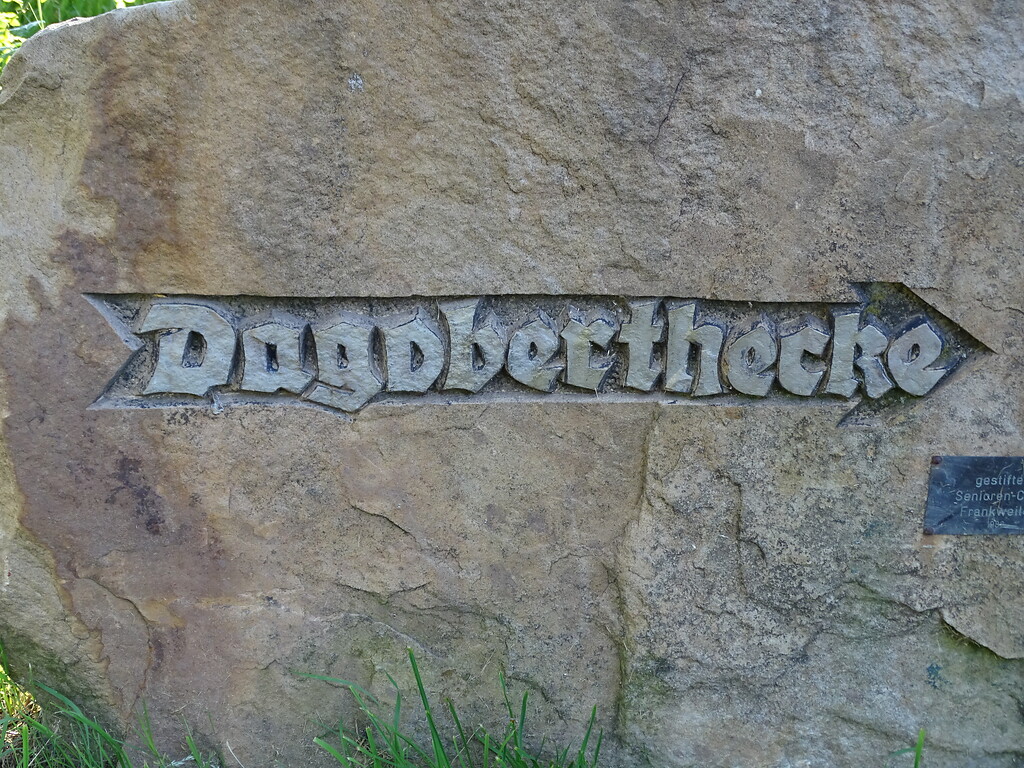 Hinweis zu Ritterstein Nr. 183 Dagobert-Hecke südlich von Frankweiler (2020)