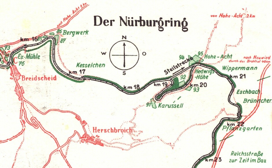 Ausschnitt der historischen Karte "Der Nürburgring" von 1936. Zu sehen ist der nördliche Bereich der Nordschleife, unter anderem mit den Streckenabschnitten Bergwerk, Kesselchen, Caracciola-Karussel / Steilstrecke, Hohe Acht, Brünnchen und Pflanzgarten.
