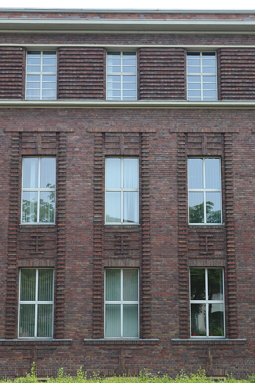 Verwaltungs- und Betriebsgebäude der Gewerkschaft Carolus Magnus in Palenberg (2021)