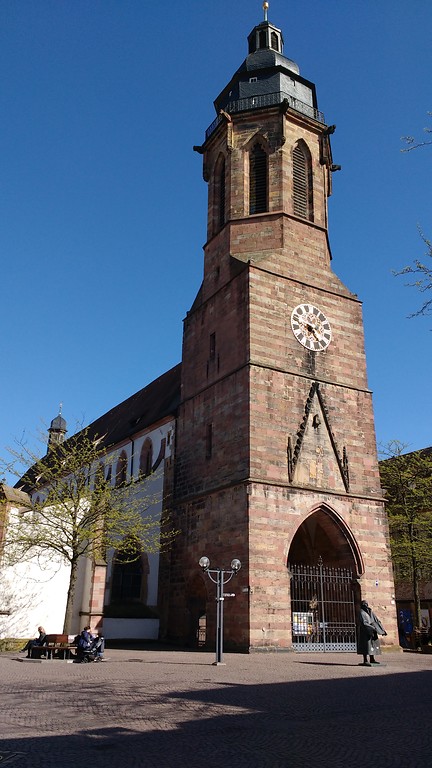 Der Turm der evangelischen Stiftskirche in Landau in der Pfalz (2017).