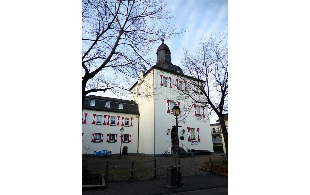 Weißer Turm in Ahrweiler (2018), Ansicht von Südwesten.