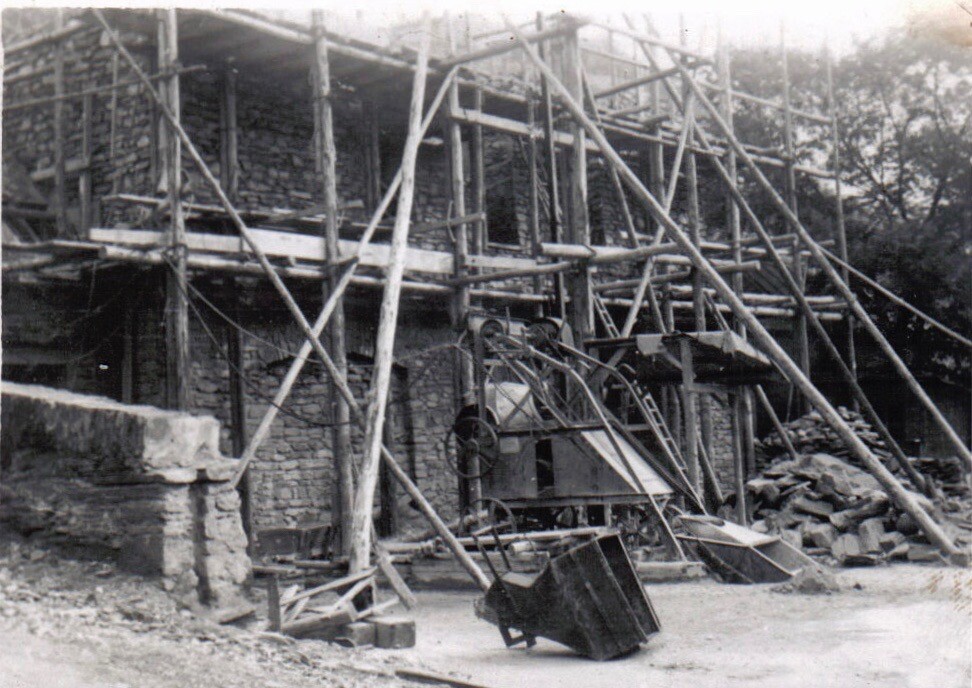 Der Bau des Neuen Mahlwerks in der Adolfstraße in Kaub (1941)