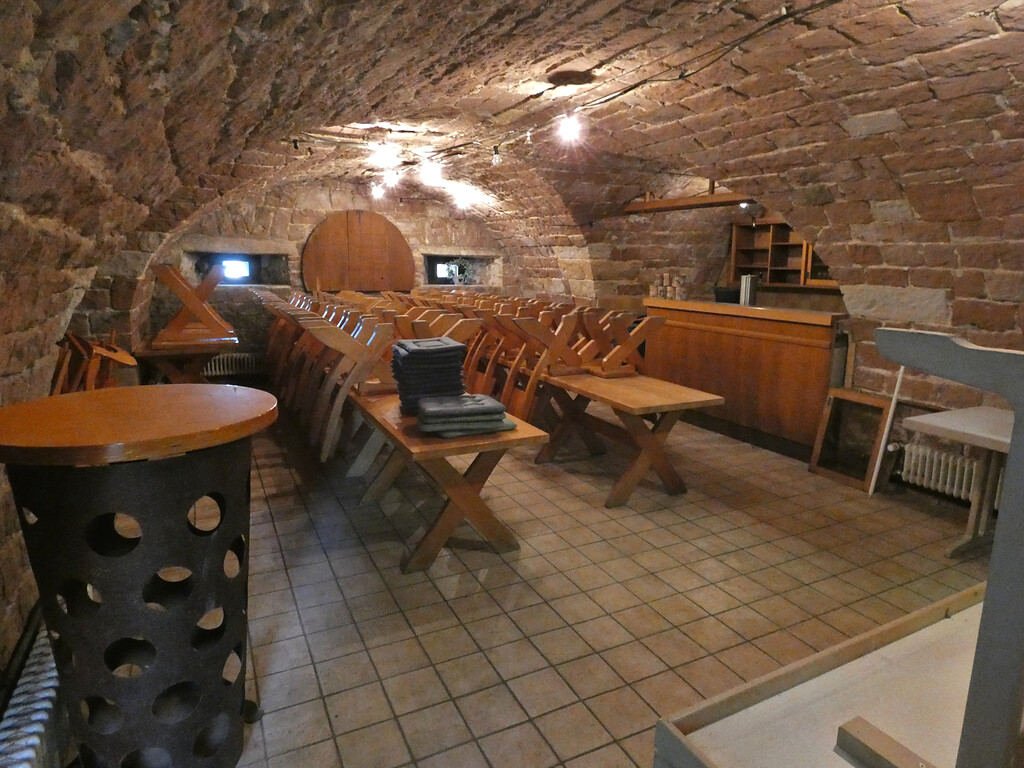 Ursprüngliche Gaststätte in Keller des Friedensdenkmals