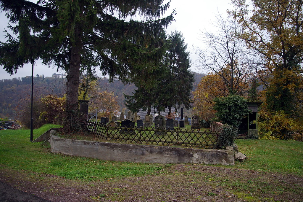 Der jüdische Friedhof Nispelter Kehr in Bullay (2009).