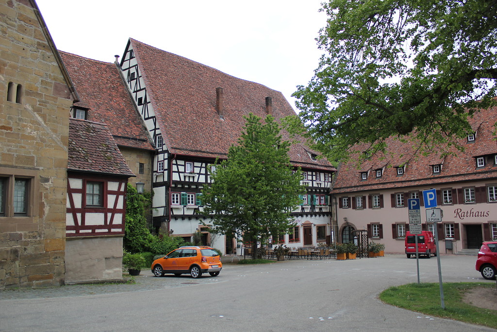 Stadtkern Maulbronn mit dem Rathaus (2012)
