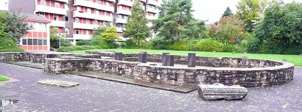 Die Grundmauern der Dietkirche in Bonn-Castell (2014)