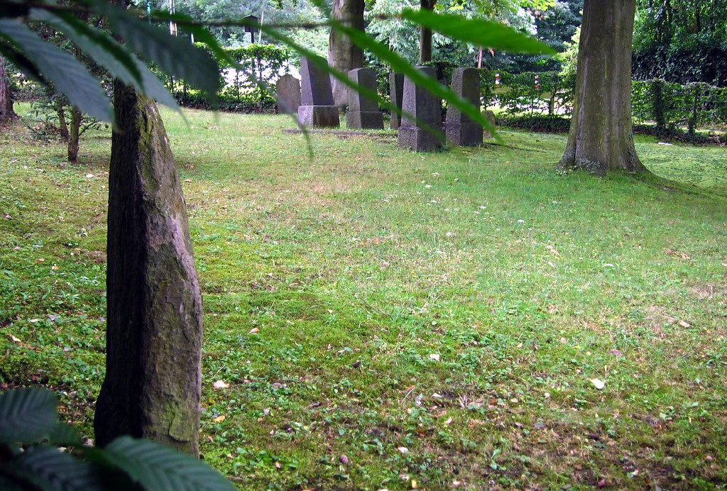 Gräberfeld des Judenfriedhofs Matthias-Claudius-Weg in Bornheim-Walberberg (2013)