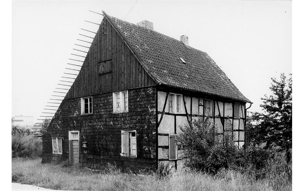 Wülfrath-Innenstadt, Flehenberg 105, Fachwerkwohnhaus "Bollenberg" (1978)