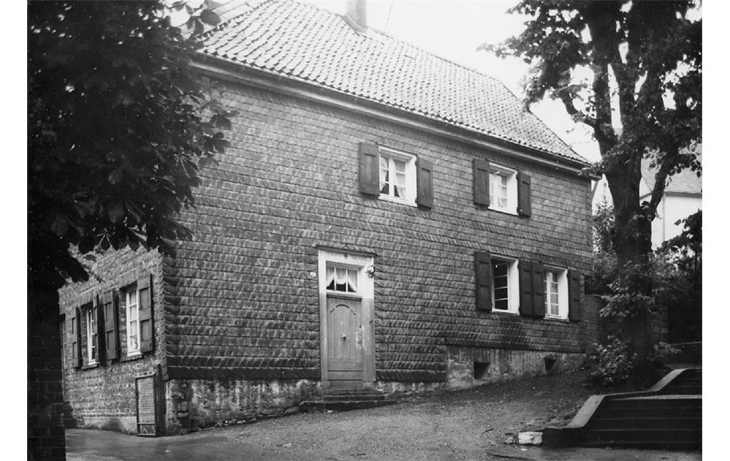 Wülfrath-Düssel, Dorfstraße 12, Landwirtschaftliches Anwesen "Wiedenhof" (1978)
